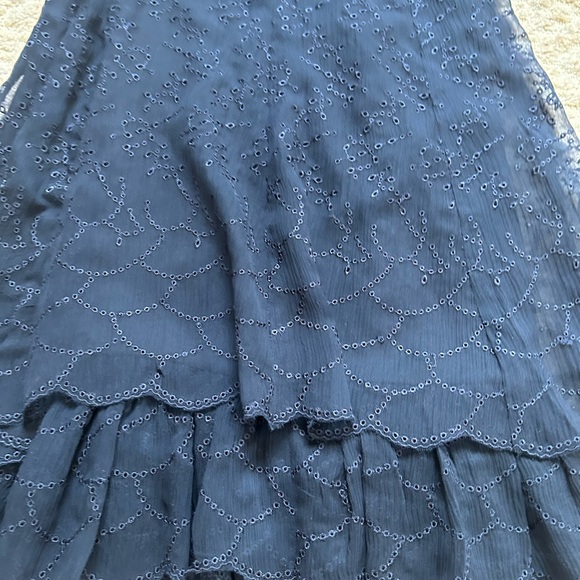 Charter Club Women's Tiered Silk Navy Blue Eyelet Skirt! - Picture 7 of 8
